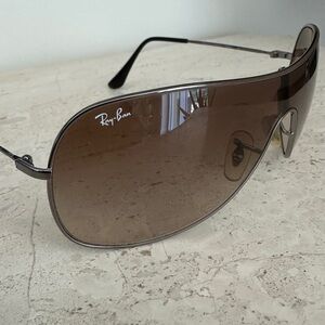 Rayban sunglasses vintage MODEL 3211  Authentic like new